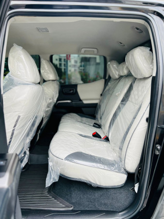 Toyota Tacoma 2023 - Image 6