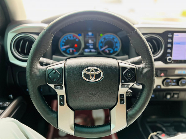 Toyota Tacoma 2023 - Image 3