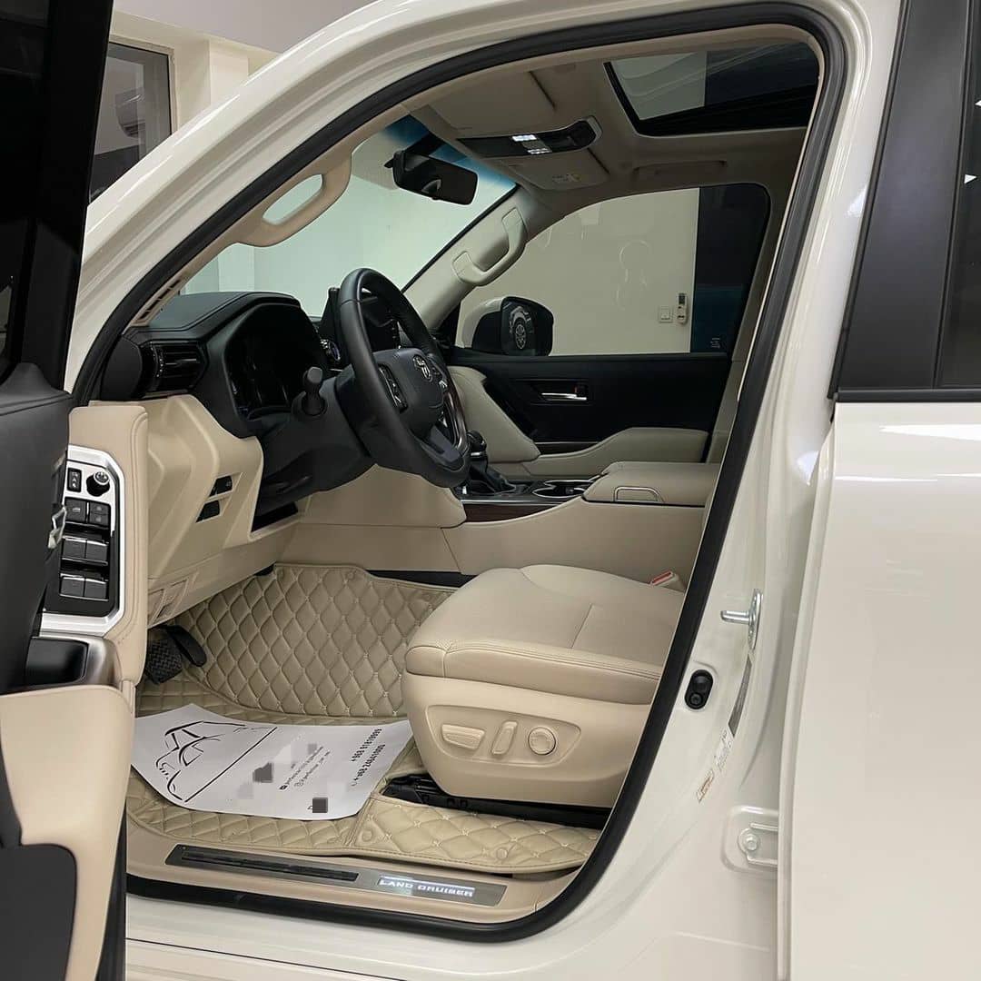 2022 TOYOTA LAND-CRUISER VXR - Image 3