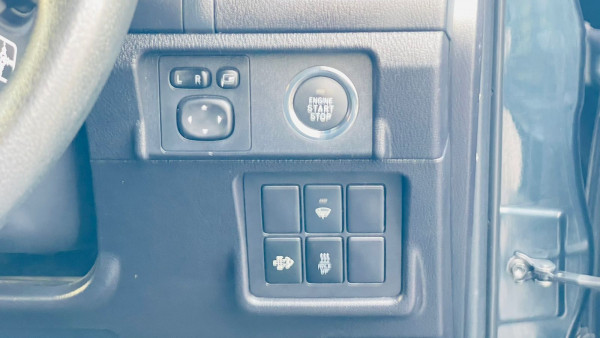 Toyota Land Cruiser Prado 2016 - Image 3