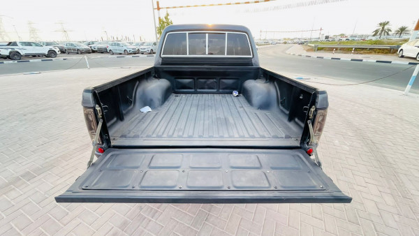 Toyota Hilux 1995 - Image 13