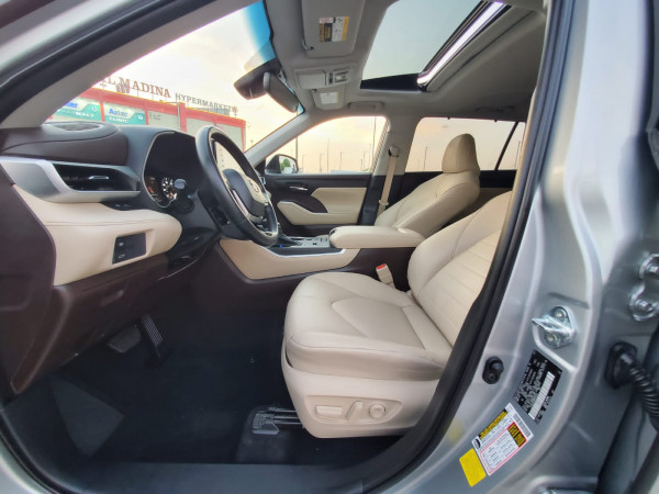 Toyota Highlander 2021 - Image 2