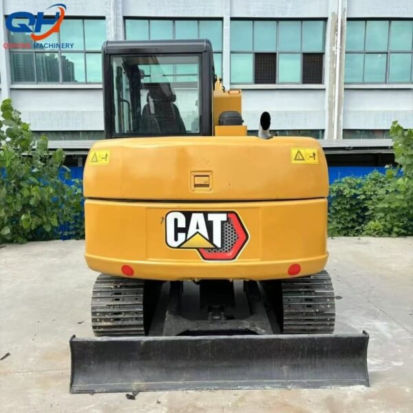 6ton Caterpillar 306D hydraulic excavator for earthmoving - Image 2