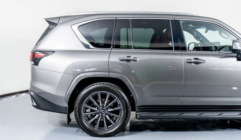 Lexus 2023 - Image 2