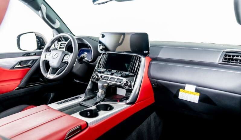 Lexus 2023 - Image 4