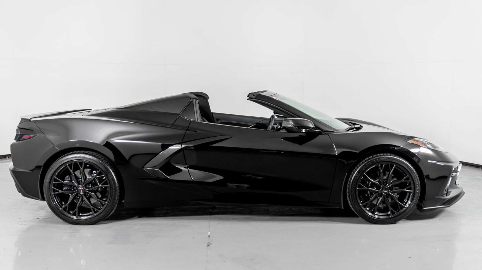 Chevrolet 2023 - Image 6